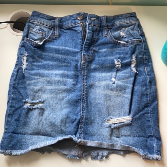 Jean Skirt - Picture 1 of 3